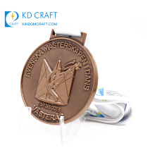 China manufacturer custom metal embossed 3d crown logo antique copper religious medal
